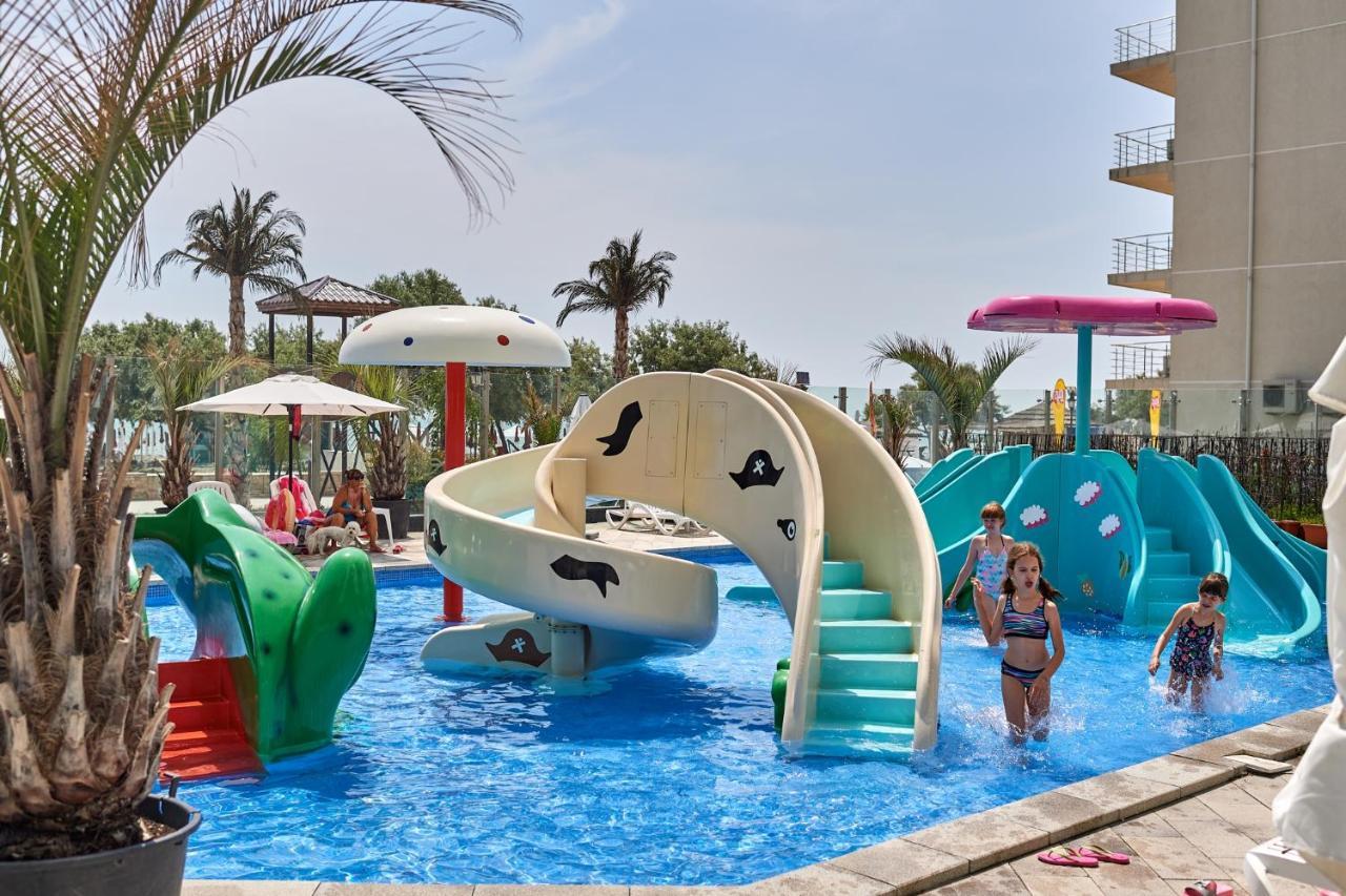Sunfest Aparthotel Pool & Spa Mamaia Nord Năvodari 외부 사진